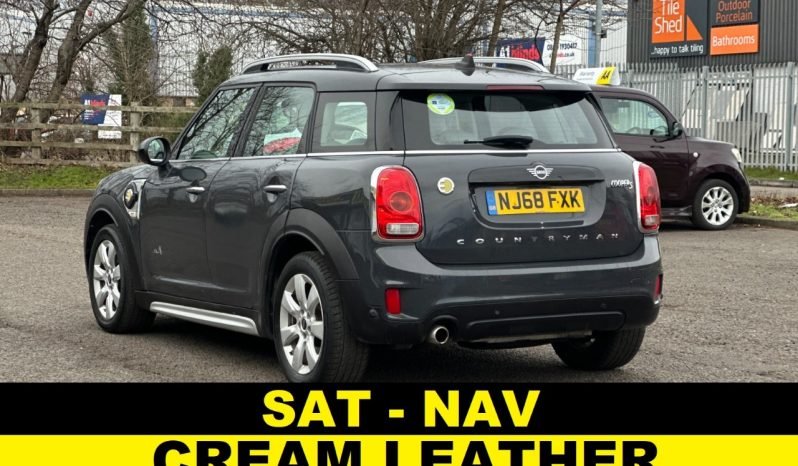 
								AUTOMATIC_Hybrid_1.5 Petrol_2018 Mini Countryman_52k Miles_8m MOT_AWD_Top Spec full									