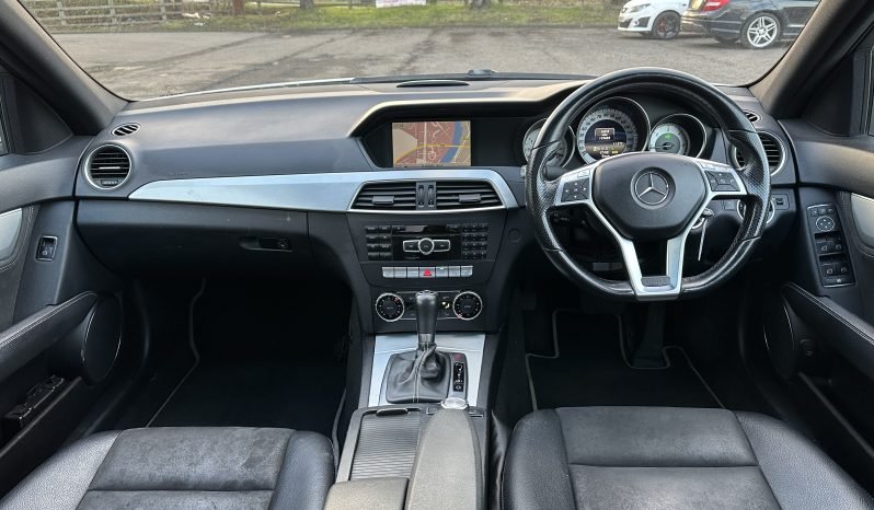 
								AUTOMATIC_2.1 Diesel AMG Sports_2013 Mercedes Benz C220_7m MOT_119k Miles_Premium_FXD PRICE full									