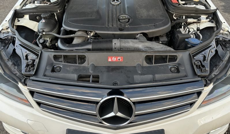 
								AUTOMATIC_2.1 Diesel AMG Sports_2013 Mercedes Benz C220_7m MOT_119k Miles_Premium_FXD PRICE full									