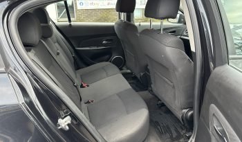 
									AUTOMATIC_1.6 Petrol_2012 Chevrolet Cruze_60k Miles_10months MOT_Service History_New Engine_x2 Keys full								