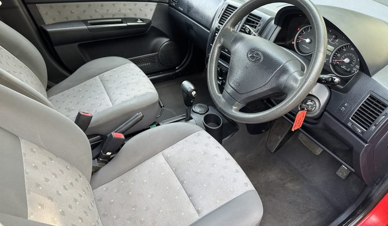 
								1.4 Petrol_2005 Hyundai Getz_12 months MOT_85k Miles_Service History_x2 Keys_ Px 2 Clear Price_ full									