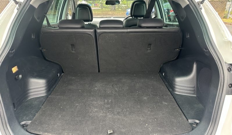 
								4WD 2.0 Diesel_2012 Hyundai ix35_06m MOT_93k Miles_Srvc Hstry_Sat-Nav_Rev CAM_Parking Sensors_Sun-Roof_ x2 Keys_ 3 months Evo Warranty_ full									