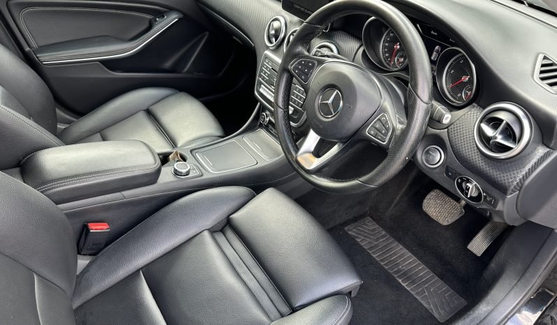 
								1.5 Diesel Sports_2017 Mercedes Benz A180_ULEZ Free_11m MOT_106k Mile_Sat-Nav_HD Rev Cam_Bluetooth_Full Leather_ 3 months Evo Warranty_ full									