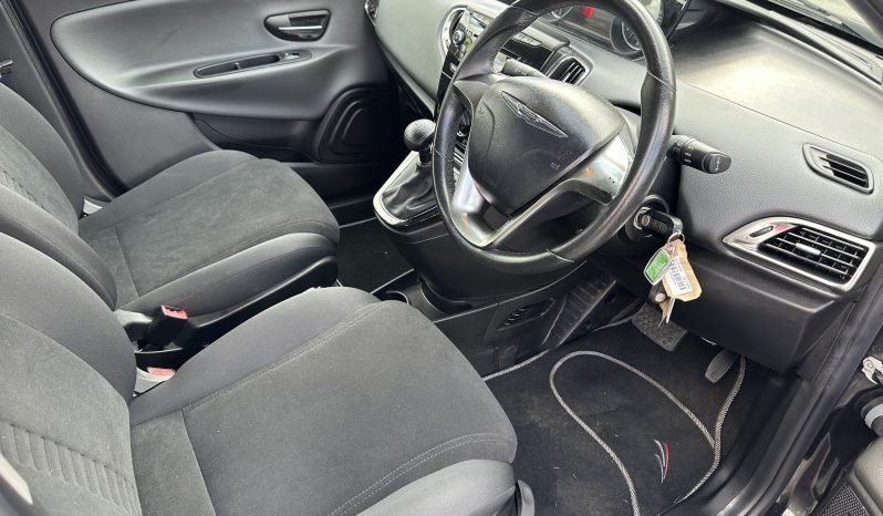 
								AUTOMATIC_0.9 Petrol_2013 Chrysler Ypsilon_£20 Tax_12m MOT_41k Miles_Full Service History_x2 Keys_3 months Evo Warranty full									