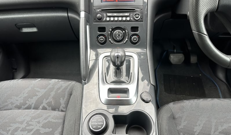 
								4WD_2.0 Diesel-Hybrid_2012 Peugeot 3008_£20 Tax_6m MOT_104k Miles_Bluetooth_ 3 months Evo Warranty_ full									