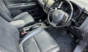 
									7 SEATER_4WD_2.3 Diesel_2014 Mitsubishi Outlander_8m MOT_123k Miles_Sat-Nav_Rev Cam_Full Leather_3 months Evo Warranty_ full								