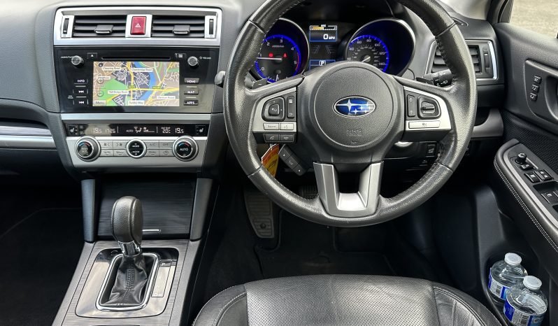 
								AWD_2.0 Diesel ULEZ_2016 Subaru Outback_9m MOT_120k Mile_Premium Specs_Sat-Nav_HD Rev Cam_3 months Warranty_ full									