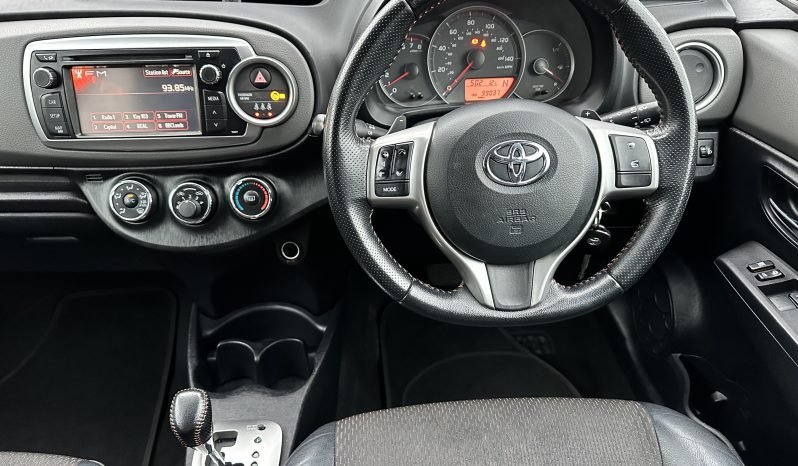 
								AUTOMATIC_1.3 Petrol_2012 Toyota Yaris_12m MOT_99k Miles_Service History_Bluetooth_Rev Camera_x2 Keys_3 months Evo Warranty_ full									