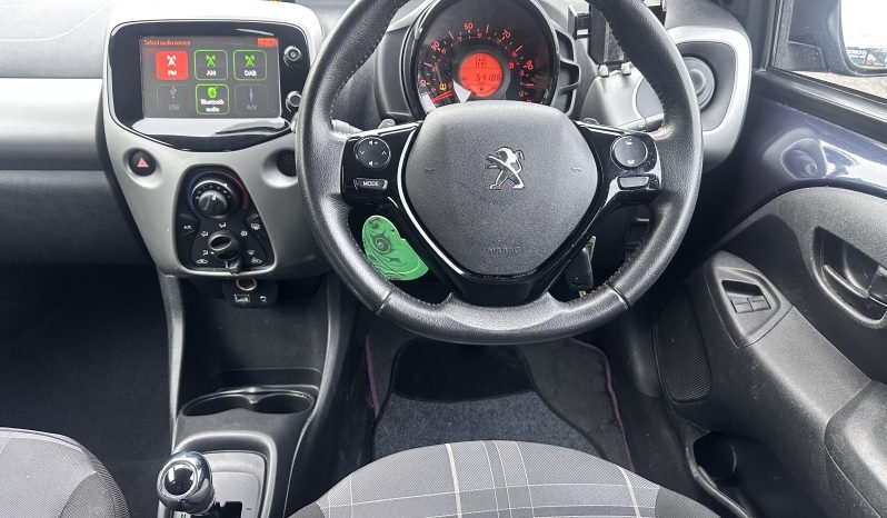 
								AUTOMATIC_1.0 Petrol_2018 Peugeot 108_54k Miles_6m MOT_Fully Srvcd_Bluetooth_3 months Evo Warranty full									