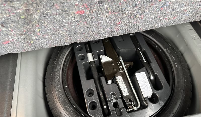 
								AUTOMATIC_1.2 Petrol_2014 Renault Captur_12m MOT_80k Miles_Sat-Nav_P-Snsrs_x2 Keys_3 months Evo Warranty_ full									