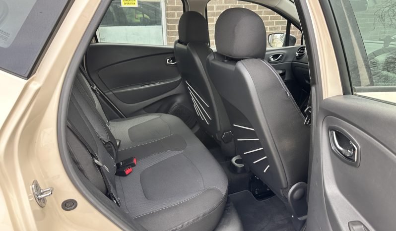 
								AUTOMATIC_1.5 Diesel ULEZ_2016 Renault Captur_£20 Road Tax_6m MOT_137k Miles_T-Belt DONE_Sat-Nav_Parking Sensors_3 months Evo Warranty full									