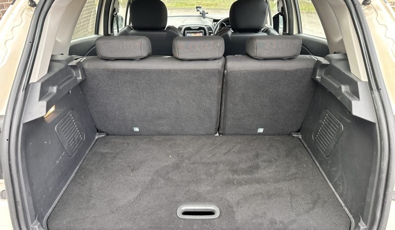 
								AUTOMATIC_1.5 Diesel ULEZ_2016 Renault Captur_£20 Road Tax_6m MOT_137k Miles_T-Belt DONE_Sat-Nav_Parking Sensors_3 months Evo Warranty full									