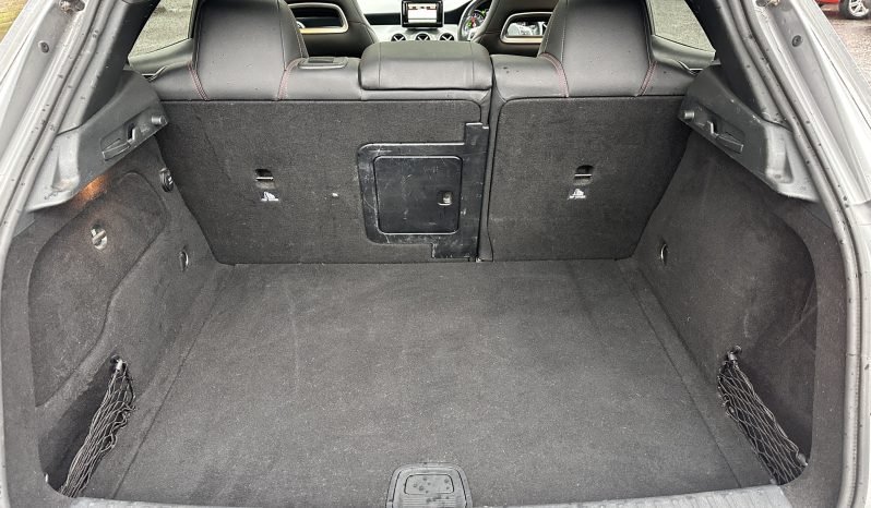 
								AUTOMATIC_2.1 Diesel 2015 Mercedes Benz AMG-GLA220_AWD_ULEZ_9m MOT_126k Miles_Luxury Car_x2 Keys_6 months Evo Warranty_ full									