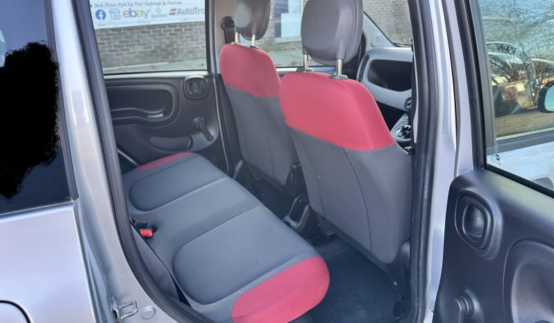 
								AUTOMATIC_0.9 Petrol_2014 Fiat Panda_£20 Tax_12m MOT_48k Miles_Srvc Hstry_3 months Evo Warrnty_ full									