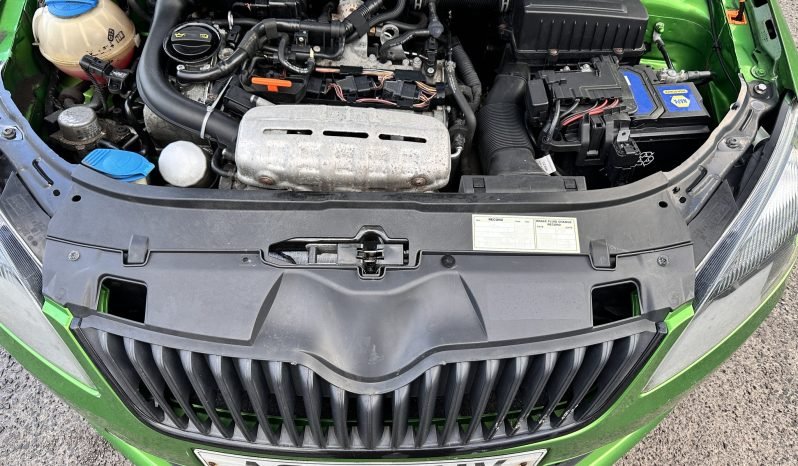 
								AUTOMATIC_1.4 Petrol_2012 Skoda Fabia VRS_12m MOT_117k Miles_Srvc Hstry_T-Chain DONE_Bluetooth_x2 Keys_3 months EVo Warranty_ full									