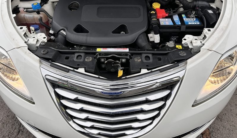 
								AUTOMATIC_0.9 Petrol_2014 Chrysler Ypsilon_£20 Tax_10m MOT_44k Miles_Srvc Hstry_Parking sensors_Bluetooth_x2 Keys_3rd Party Warranty (Optional) full									