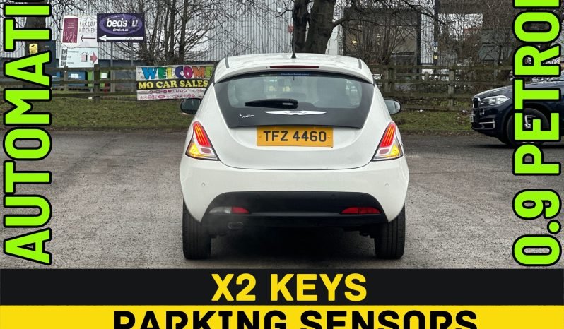 
								AUTOMATIC_0.9 Petrol_2014 Chrysler Ypsilon_£20 Tax_10m MOT_44k Miles_Srvc Hstry_Parking sensors_Bluetooth_x2 Keys_3rd Party Warranty (Optional) full									