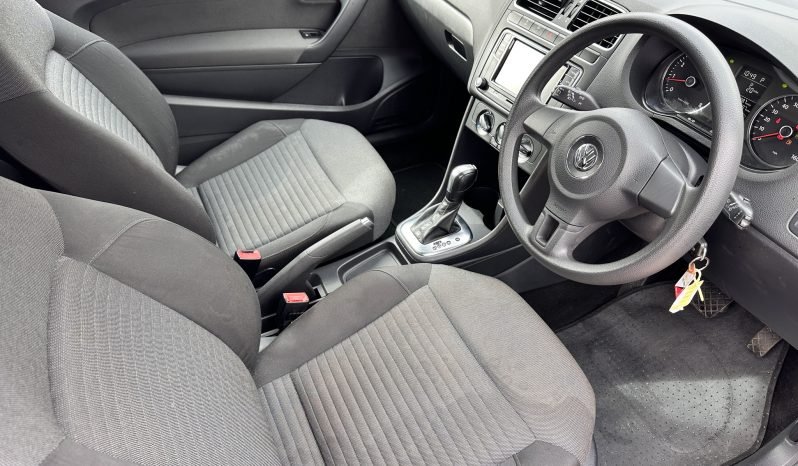 
								AUTOMATIC_1.4 Petrol_2013 VW Polo_07m MOT_115k Miles_Service History_CarPlay_Parking Sensors_3 months Warranty £100 full									