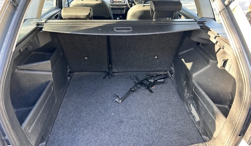 
								AUTOMATIC_1.2 Petrol_2016 Skoda Fabia_£20 Tax_09m MOT_101k Miles_Srvc Hstry_Parking Sensors_x2 Keys_3 months Warranty full									