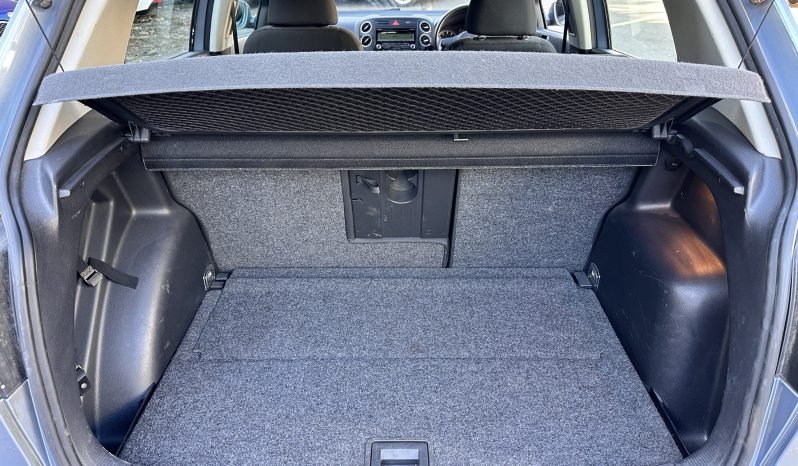 
								AUTOMATIC_1.4 Petrol_2010 VW Golf Plus_74k Miles_06m MOT_Srvc Hstry_Parking Sensors_x2 Keys_3 months Warranty full									