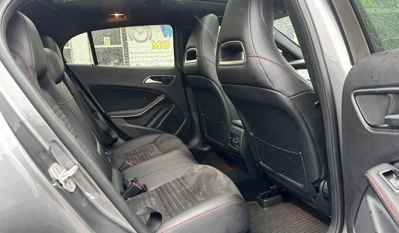 
								AUTOMATIC_2.1 Diesel 2015 Mercedes Benz AMG-GLA220_AWD_ULEZ_9m MOT_126k Miles_Luxury Car_x2 Keys_6 months Evo Warranty full									