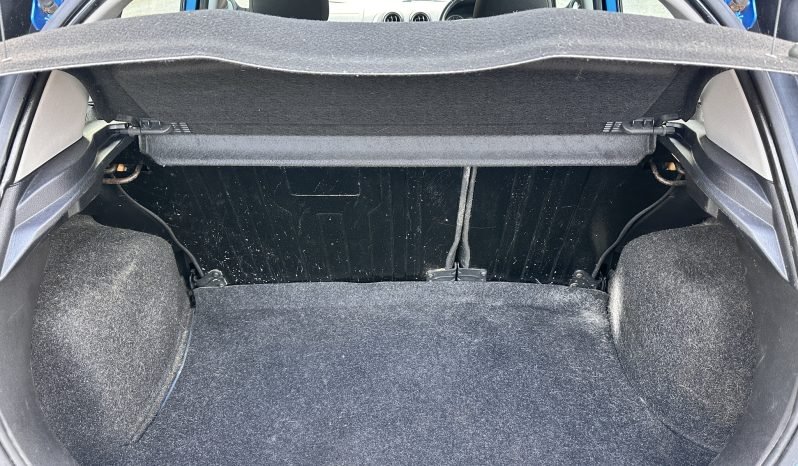 
								AUTOMATIC_1.4 Petrol_2005 Ford Fiesta_84k Miles_08m MOT_Srvc Hstry_x2 Keys_Px 2 Clear Price full									