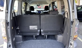 
									AUTOMATIC_7 Seater_2.0 Petrol_2009 Toyota Voxy_119k Miles_12m MOT_Fully Checked_x2 Keys_ Japan Import full								