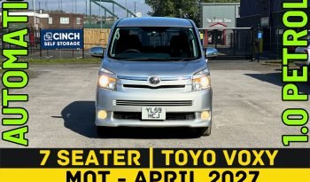 
									AUTOMATIC_7 Seater_2.0 Petrol_2009 Toyota Voxy_119k Miles_12m MOT_Fully Checked_x2 Keys_ Japan Import full								