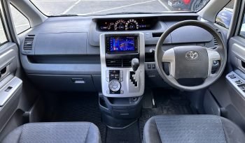 
									AUTOMATIC_7 Seater_2.0 Petrol_2009 Toyota Voxy_119k Miles_12m MOT_Fully Checked_x2 Keys_ Japan Import full								
