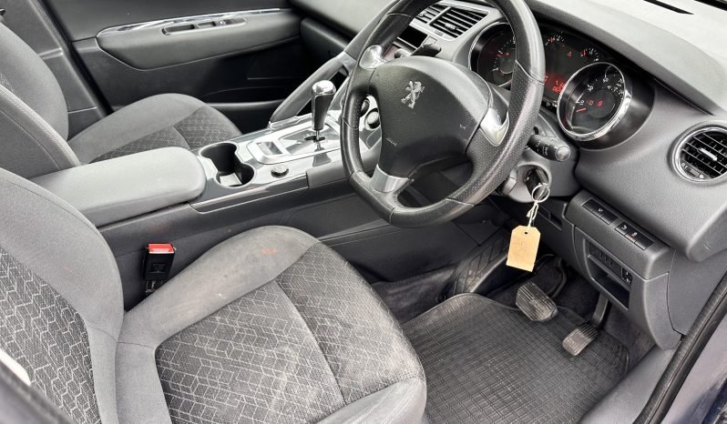 
								AUTOMATIC_1.6 Diesel_2015 Peugeot 3008_£20 Tax_82k Miles_10m MOT_Bluetooth_Parking Snsrs full									