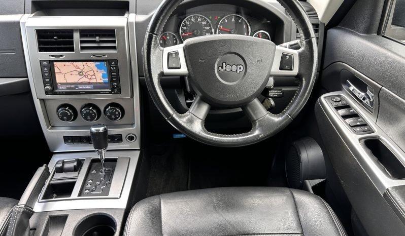 
								AUTOMATIC_4WD_2.8 Diesel 2010 Jeep Cherokee_12m MOT_116k Miles_Sat-Nav_Full Leather_Parking Sensors_x2 Keys_Px 2 Clear Price full									
