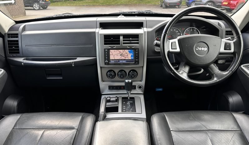 
								AUTOMATIC_4WD_2.8 Diesel 2010 Jeep Cherokee_12m MOT_116k Miles_Sat-Nav_Full Leather_Parking Sensors_x2 Keys_Px 2 Clear Price full									
