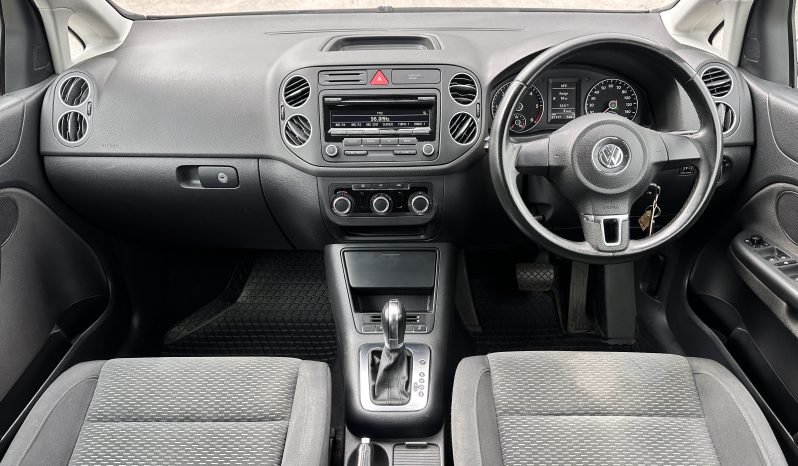 
								AUTOMATIC_2.0 Diesel_2011 VW Golf Plus_81k Miles_10m MOT_Srvc Hstry_Parking Sensors_x2 Keys_ full									