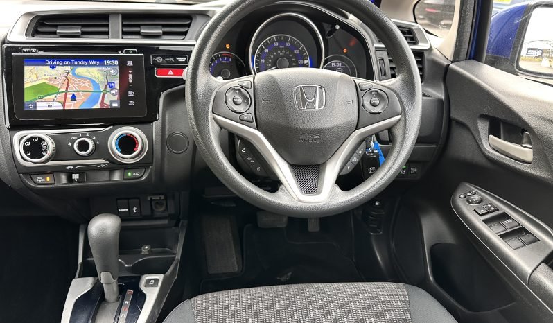 
								AUTOMATIC_1.3 Petrol_2016 Honda Jazz_£35 Tax_12m MOT_94k Miles_Sat-Nav_Bluetooth_x2 Key_FXD PRICE full									