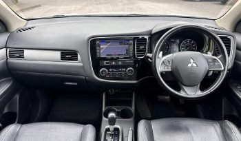 
									AUTOMATIC_7 SEATER_2.3 Diesel_4WD_2014 Mitsubishi Outlander_12m MOT_106k Mile_Luxury Specs SUV_3 months Warranty* full								
