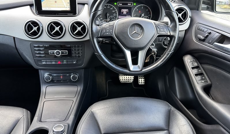 
								AUTOMATIC_1.8 Diesel 2014 Mercedes Benz B200_£35 Tax_10m MOT_92k Miles_Sat-Nav_Rev Cam_Parking Sensors_3 months Warranty_ full									