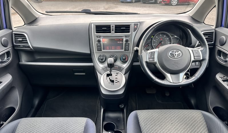 
								AUTOMATIC_1.3 PETROl_2011 Toyota Yaris Verso_£35 Tax_11m MOT_83k Mile_Sat-Nav_RevCam_x2 Keys full									