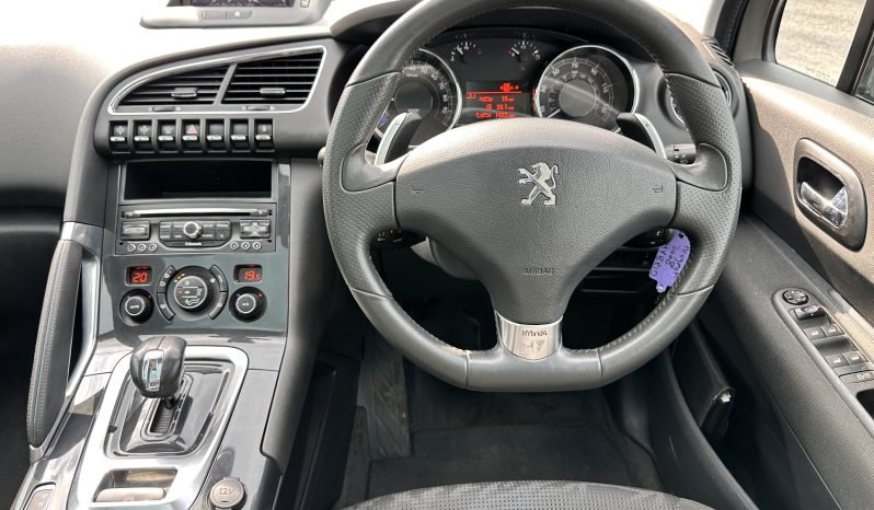 
								AUTOMATIC_4WD_2.0 Diesel-Hybrid_2013 Peugeot 3008_£20 Tax_12m MOT_86k Miles_Sat-Nav_Bluetooth_Parking Sensors_Sun-Roof_x2 Keys_3 month Warranty* full									