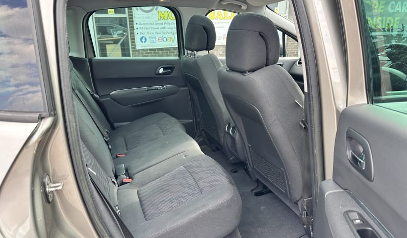 
								AUTOMATIC_4WD_2.0 Diesel-Hybrid_2013 Peugeot 3008_£20 Tax_12m MOT_86k Miles_Sat-Nav_Bluetooth_Parking Sensors_Sun-Roof_x2 Keys_3 month Warranty* full									