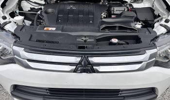 
									AUTOMATIC_7 SEATER_2.3 Diesel_4WD_2014 Mitsubishi Outlander_12m MOT_106k Mile_Luxury Specs SUV_3 months Warranty* full								
