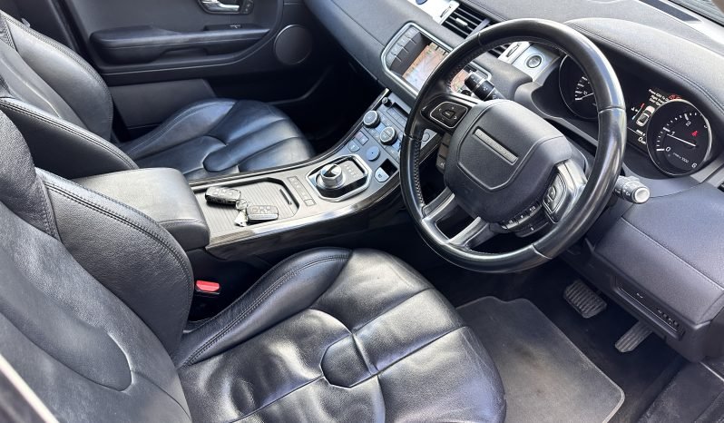 
								AUTOMATIC_2.2 Diesel 2015 Rang Rover Evoque_12m MOT_123k Miles_T-Belt DONE_Sat-Nav_Bluetooth_Full Leather_x2 Keys_3 months Warranty* full									